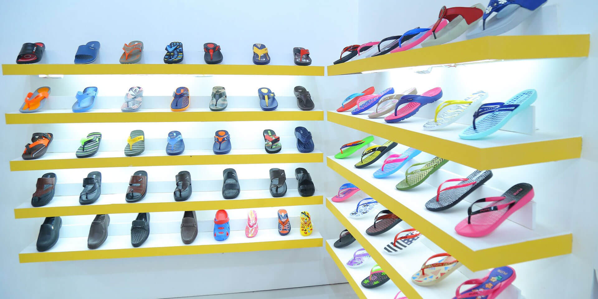 Lakhani Slippers - Buy BLK/ORG Color Lakhani Slippers Online at Best Price  - Shop Online for Footwears in India | Flipkart.com